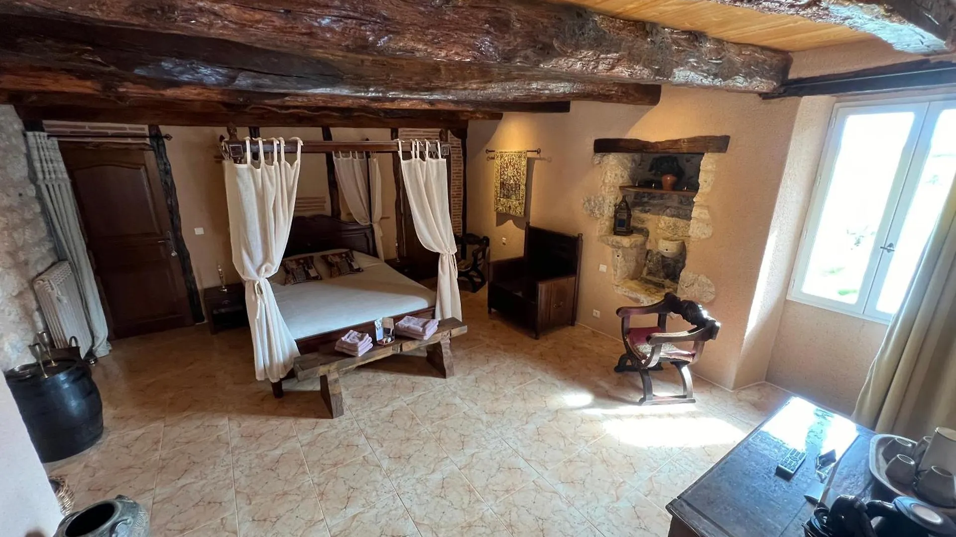 Le Relais Des Chevaliers 
